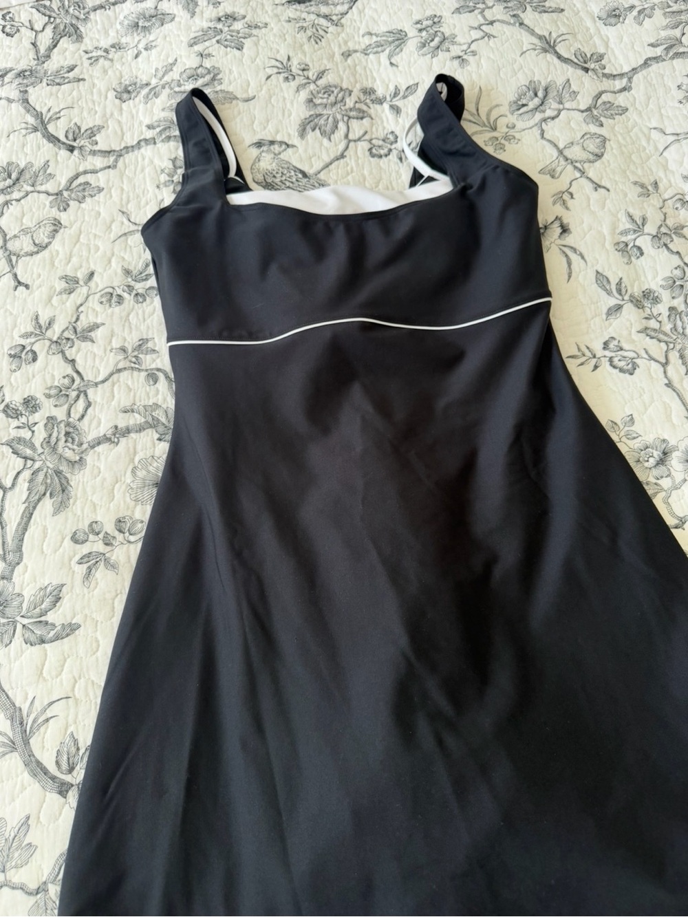 Abercrombie & Fitch Black Mini Dress with White Piping - Picture 2 of 2